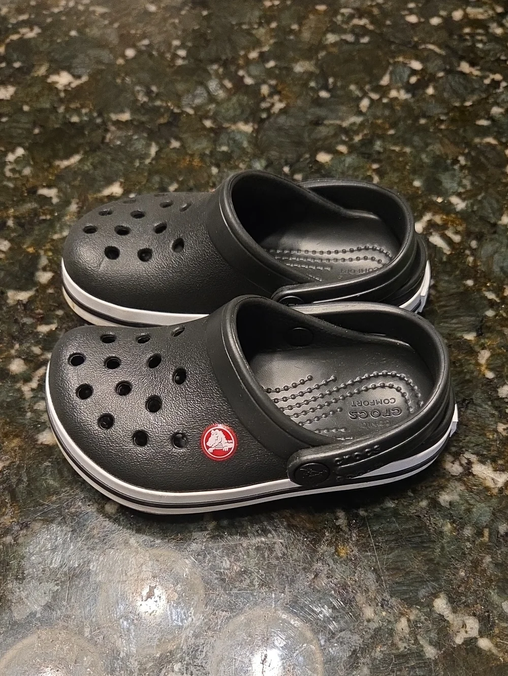 CROCS Toddler Classic Clog in Black with White Trim